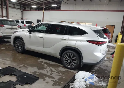 2020 Toyota Highlander Platinum from USA, damaged, VIN 5TDFZRBH3LS045720